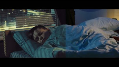 Пример работы LUT из набора Киберпанк кино-LUT для видео Cyberpunk Neon