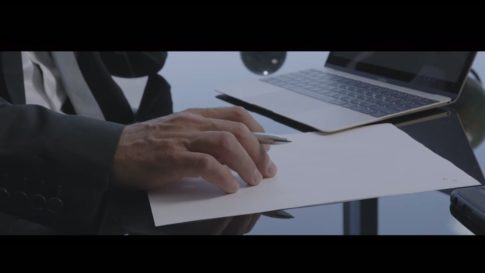 Пример работы LUT из набора Кино-LUT для корпоративного видео Corporate Cinematic
