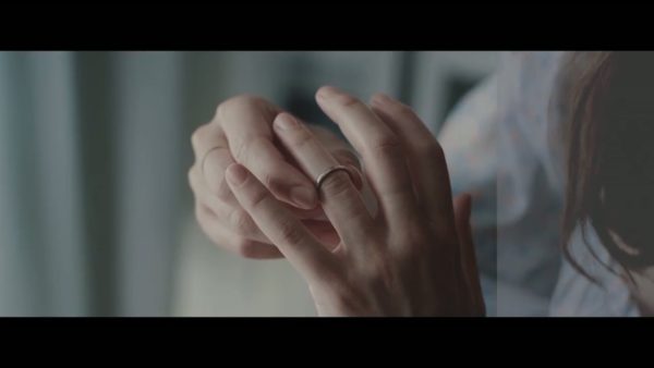 Пример работы LUT из набора Свадебные LUT для тёплой цветокоррекции видео Romantic