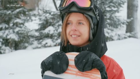 Пример работы LUT из набора Зимние LUT с холодным тоном для видео Winter Magic